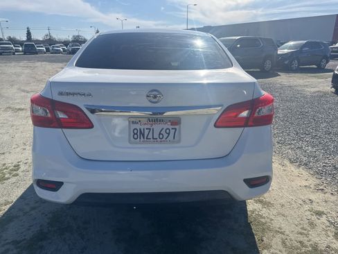 Used 2017 Nissan Sentra S image 6