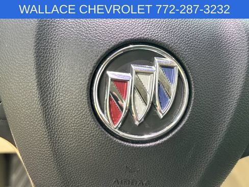 Used 2022 Buick Envision Avenir w/ Technology Package II FWD image 20