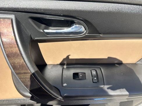 Used 2015 GMC Acadia SLT FWD image 60