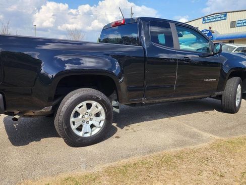 Used 2022 Chevrolet Colorado LT w/ Fleet Safety Package image 6