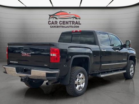 Used 2019 GMC Sierra 3500 SLT image 5
