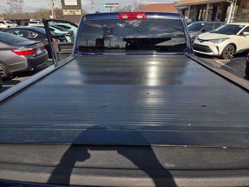 Used 2015 RAM 1500 Express image 29