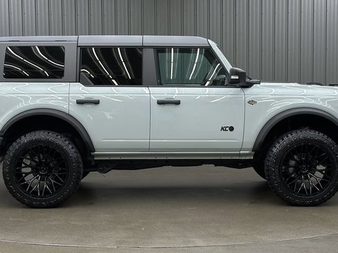 Used 2024 Ford Bronco Wildtrak AWD/4WD image 6
