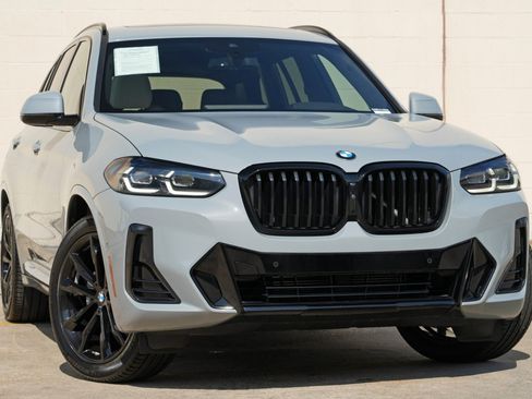 Used 2023 BMW X3 sDrive30i w/ M Sport Package RWD image 4