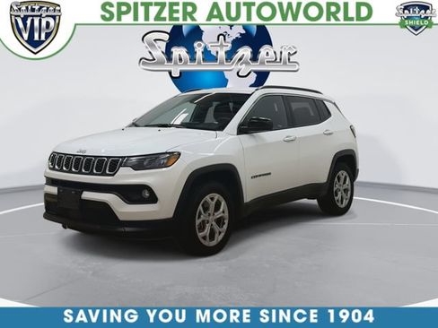 Used 2024 Jeep Compass Latitude AWD/4WD image 6