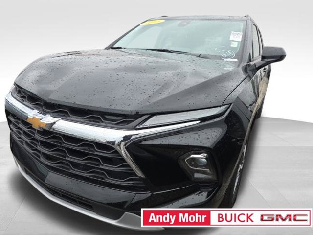 Used 2025 Chevrolet Blazer LT w/ Convenience Package FWD image 4