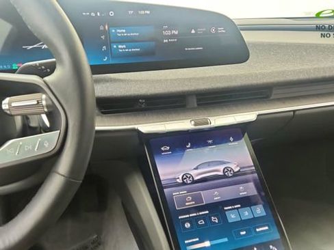 Used 2024 Lucid Air Touring AWD/4WD image 45