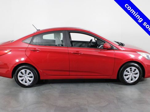 Used 2017 Hyundai Accent SE image 12