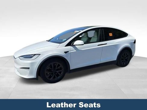 Used 2022 Tesla Model X Plaid AWD/4WD image 2