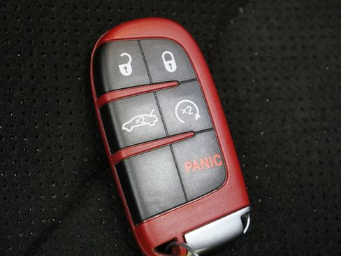 Used 2022 Dodge Challenger SRT Hellcat w/ Plus Package image 25