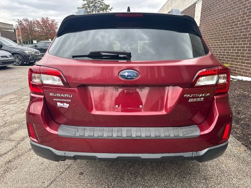 Used 2016 Subaru Outback 2.5i Premium image 9