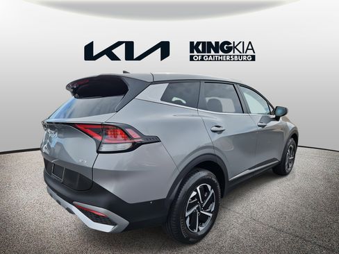 Certified 2025 Kia Sportage LX image 3