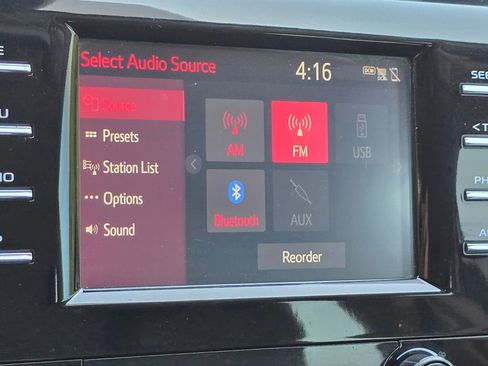 Used 2019 Toyota Camry SE FWD image 37