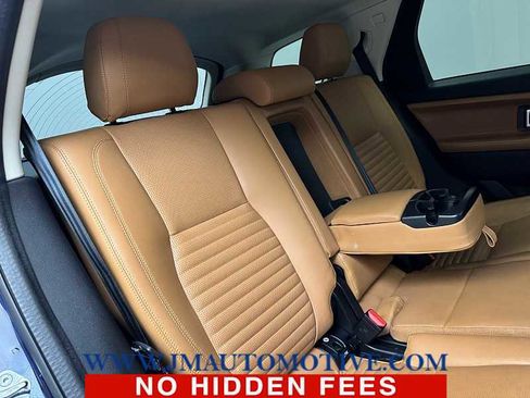 Used 2019 Land Rover Discovery Sport HSE Luxury image 18
