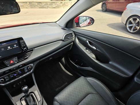 Used 2020 Hyundai Elantra GT w/ Style Package 02 FWD image 48