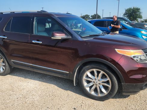 Used 2012 Ford Explorer Limited AWD/4WD image 3