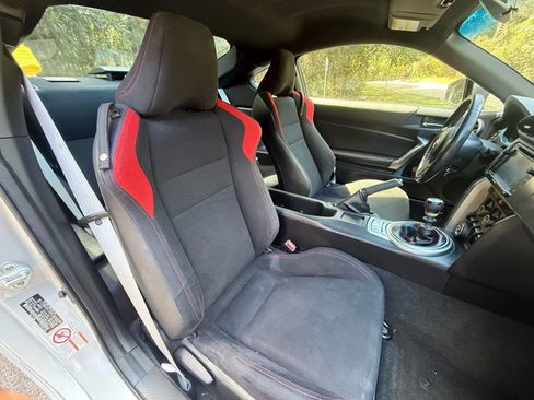 Used 2013 Scion FR-S image 11