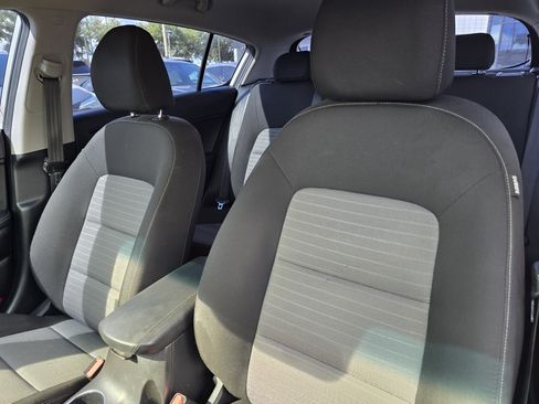 Used 2016 Kia Forte LX FWD image 21