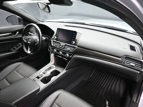 Used 2022 Honda Accord Sport image 45