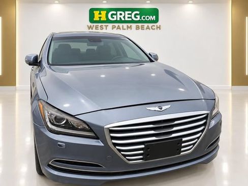 Used 2016 Hyundai Genesis 3.8 AWD/4WD image 7