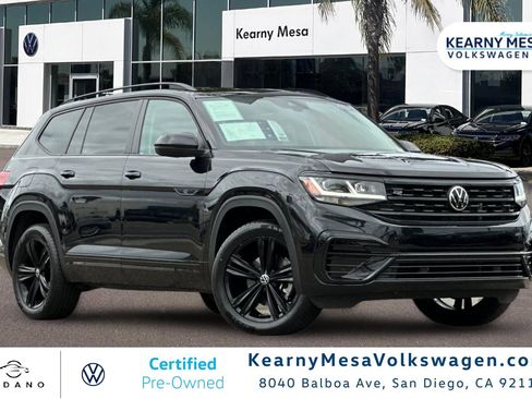 Used 2023 Volkswagen Atlas SEL R-Line AWD/4WD image 1
