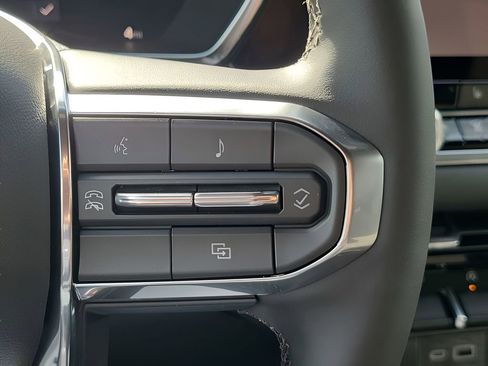 New 2026 GMC Canyon Elevation w/ Convenience Package image 37