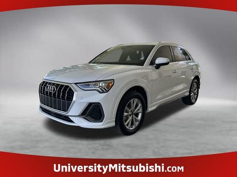 Used 2025 Audi Q3 2.0T Premium AWD/4WD image 1
