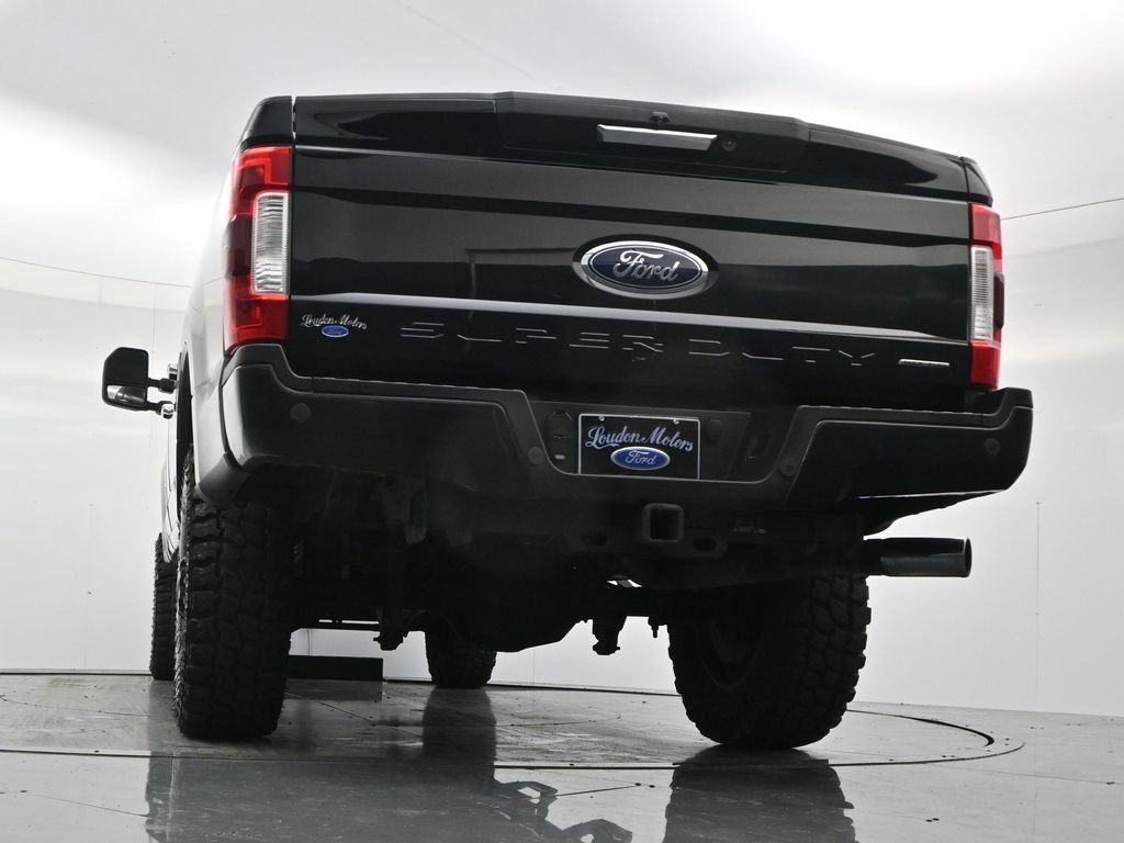 Used 2017 Ford F250 Lariat w/ Chrome Package AWD/4WD image 50