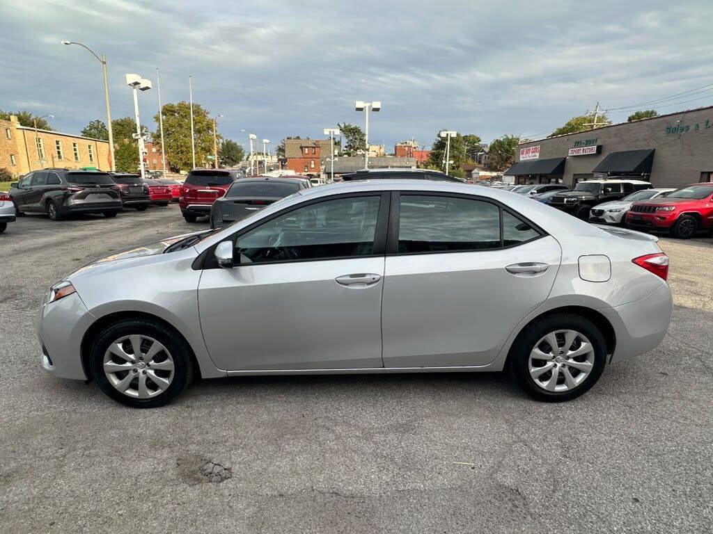 Used 2016 Toyota Corolla S FWD image 5