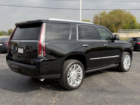 Used 2016 Cadillac Escalade Platinum image 8