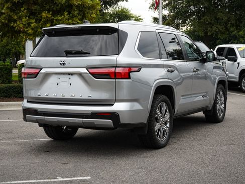 Used 2024 Toyota Sequoia Capstone AWD/4WD image 10