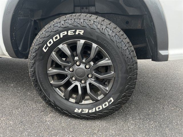 Used 2019 Ford Ranger XLT w/ Equipment Group 302A Luxury AWD/4WD image 12