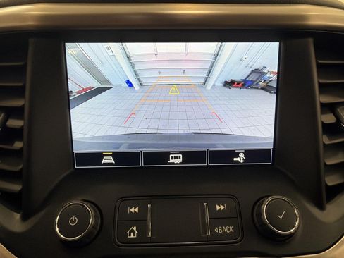 Used 2021 GMC Acadia Denali w/ Trailering Package AWD/4WD image 14