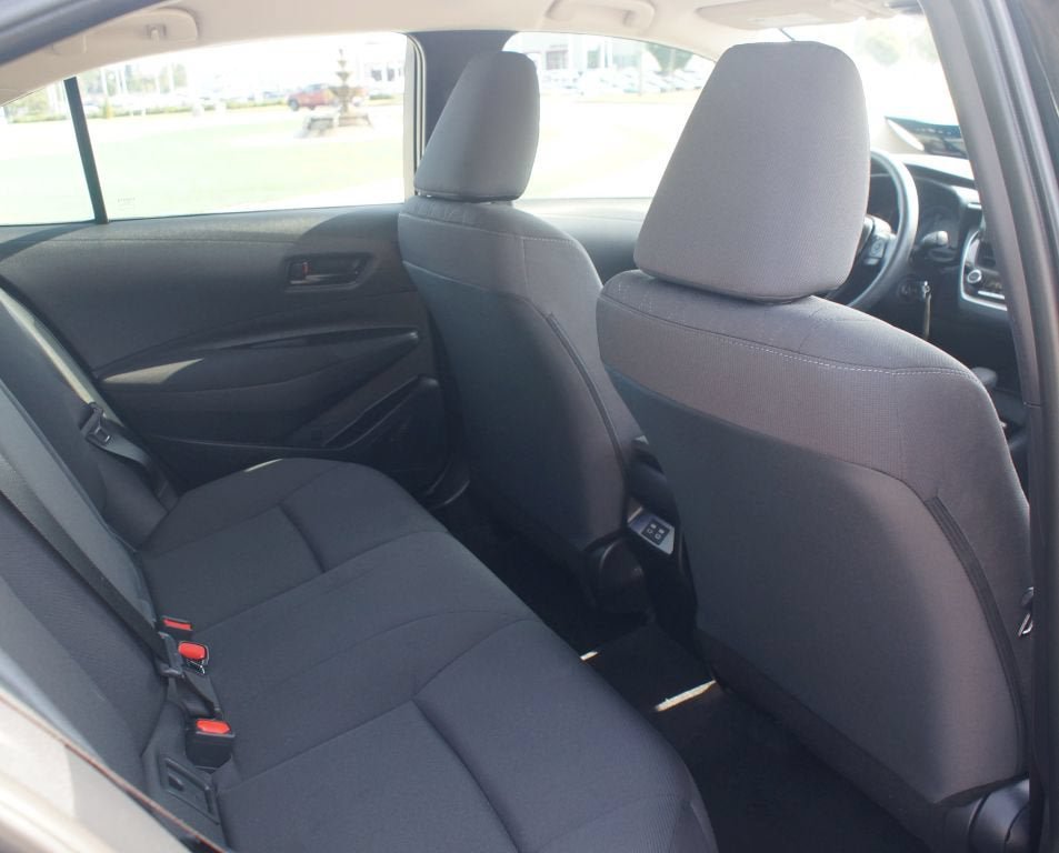 Used 2026 Toyota Corolla LE FWD image 20