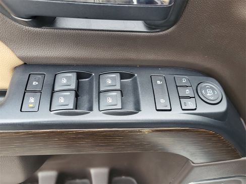 Used 2018 GMC Sierra 3500 Denali w/ Duramax Plus Package image 11