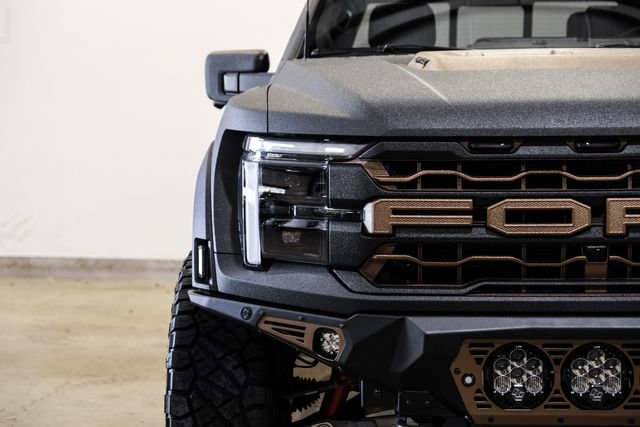 Used 2026 Ford F150 Raptor AWD/4WD image 3