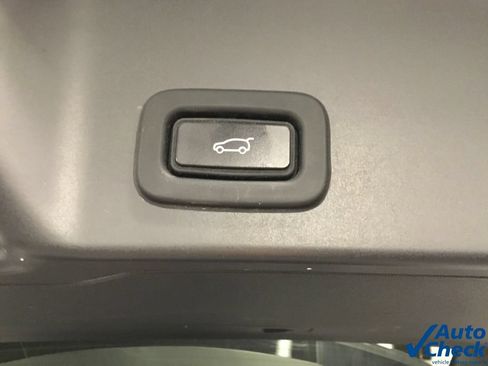 Used 2020 Land Rover Range Rover Evoque S AWD/4WD image 13