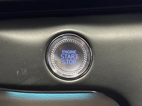 Used 2025 Genesis GV80 2.5T Advanced image 24