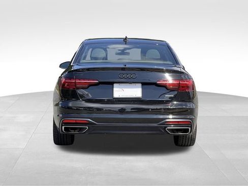Used 2022 Audi A4 2.0T Premium Plus w/ Premium Plus Package AWD/4WD image 4