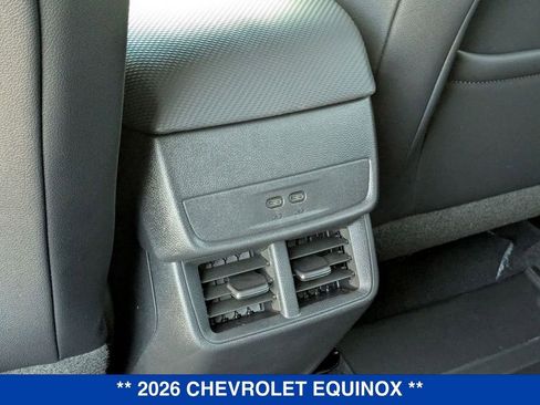 New 2026 Chevrolet Equinox LT w/ Convenience Package II image 28