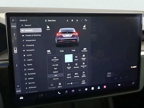 Used 2023 Tesla Model X AWD/4WD image 40