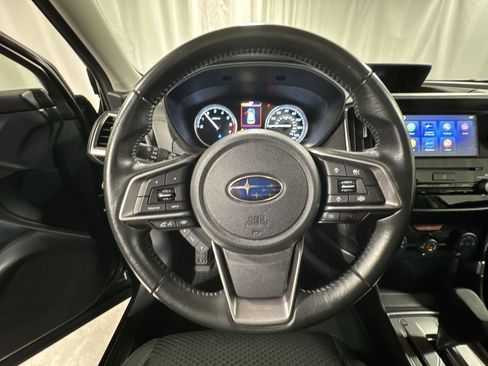 Used 2023 Subaru Forester Premium image 22