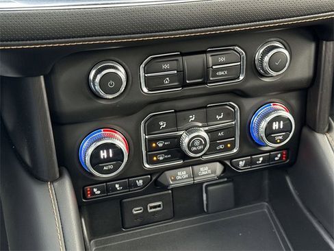 Certified 2023 GMC Yukon XL AT4 w/ Technology Package image 17