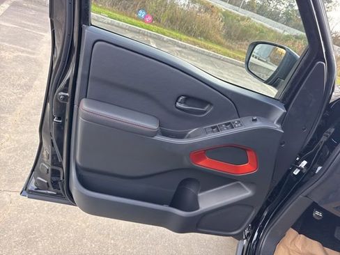 New 2026 Nissan Frontier PRO-4X image 15