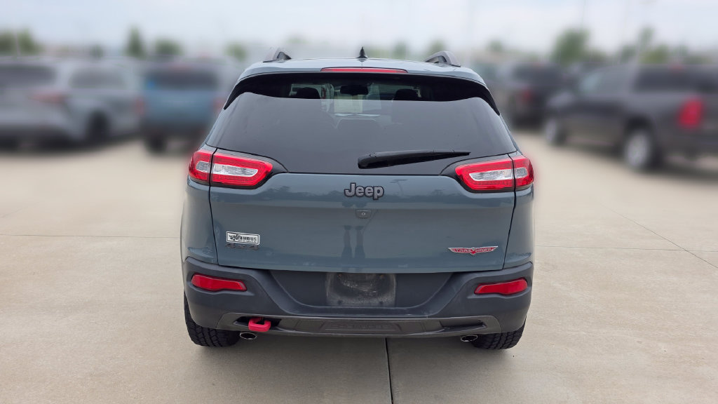 Used 2014 Jeep Cherokee Trailhawk w/ Comfort/Convenience Group AWD/4WD image 4