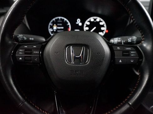 Used 2025 Honda HR-V Sport image 12