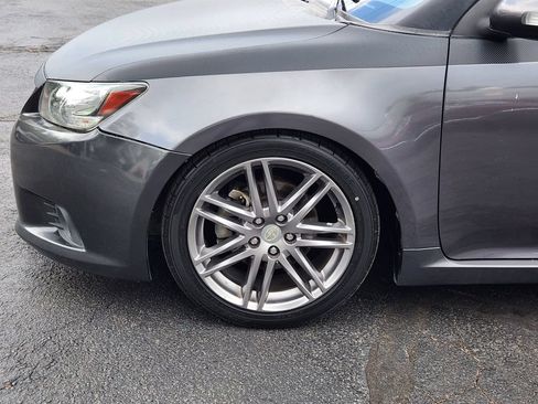Used 2013 Scion tC FWD image 11