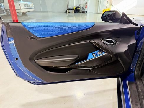 Used 2020 Chevrolet Camaro SS image 35