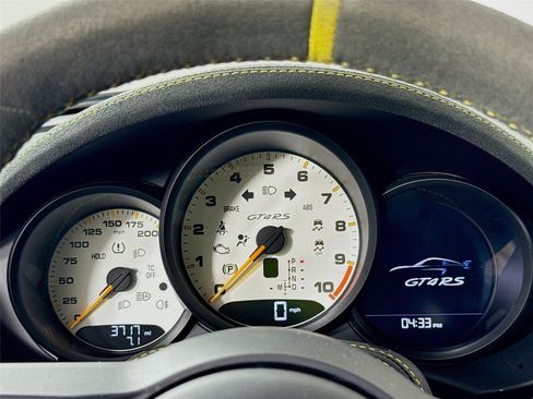 Used 2025 Porsche 718 Cayman GT4 RS w/ Weissach Package image 12