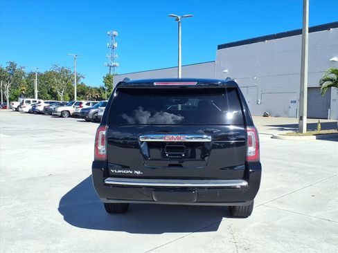 Used 2018 GMC Yukon XL Denali w/ Open Road Package image 5